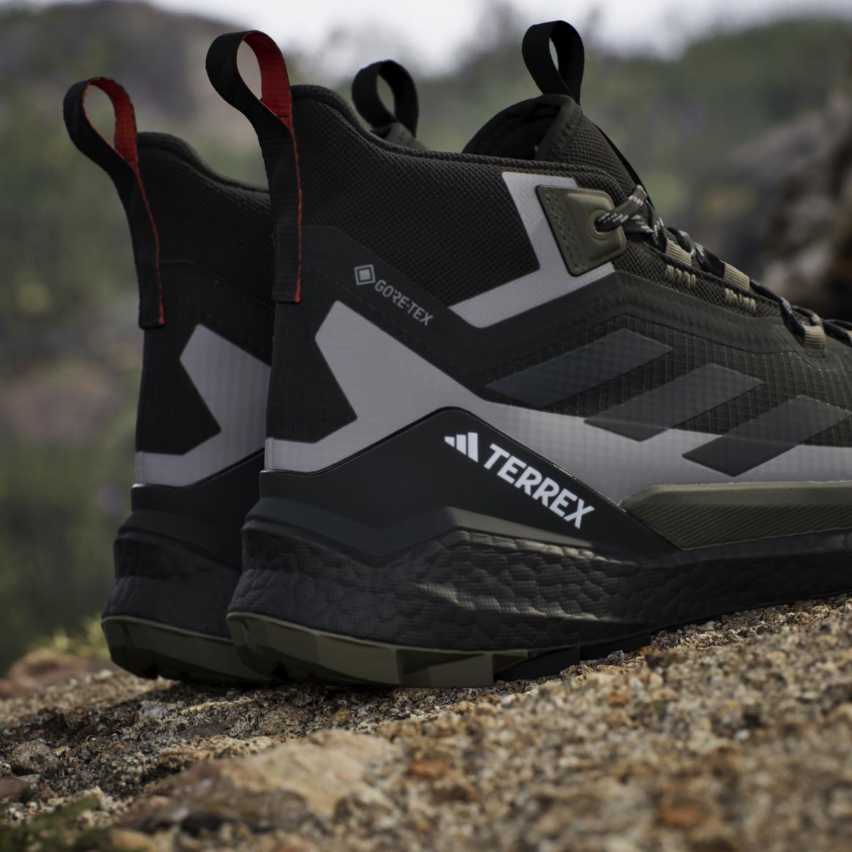 product/a/d/adidas_ih3526_cblack-carbon-olistr_29.jpg