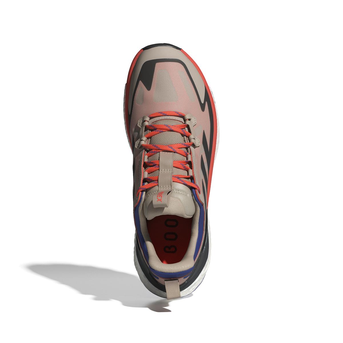 product/a/d/adidas_ih3543_3_footwear_photography_top_portrait_view_white.jpg