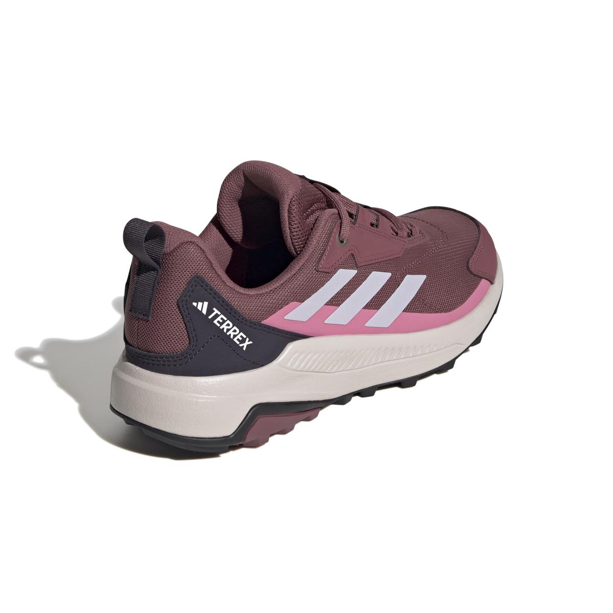 product/a/d/adidas_ih3549_7_footwear_photography_back_lateral_top_view_white.jpg