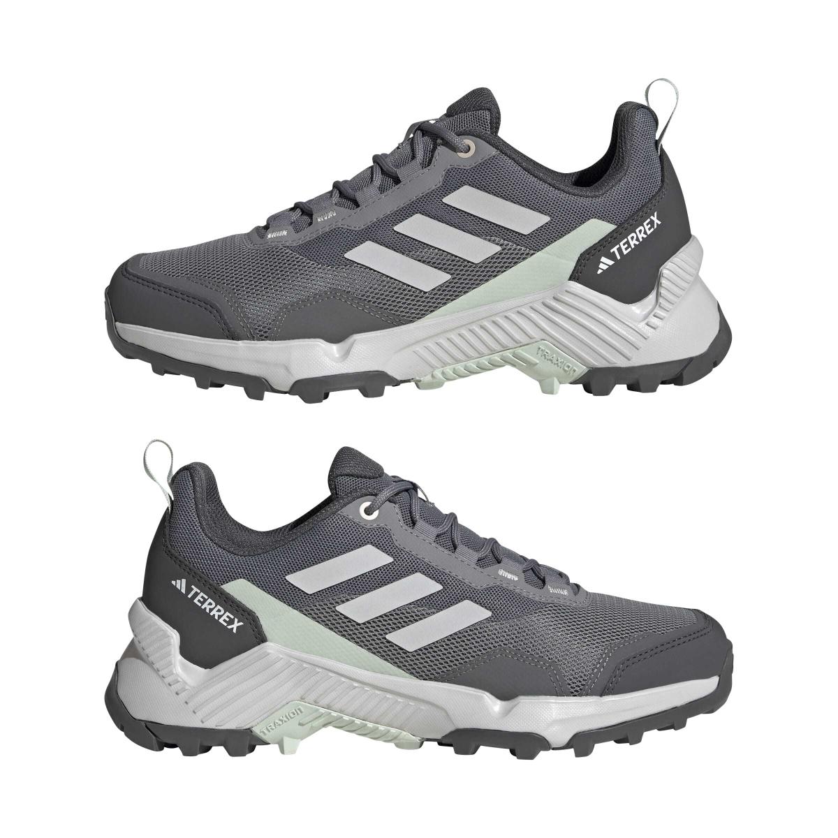 product/a/d/adidas_ih3589_10_footwear_photography_mirrored_pair_view_white-nw091625.jpg