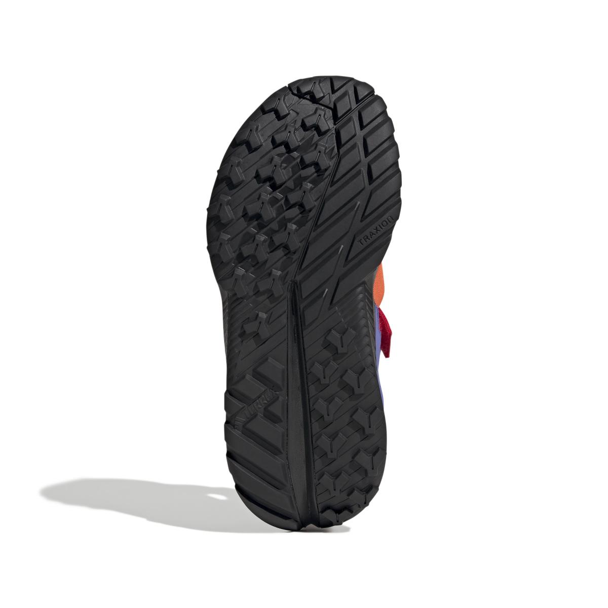 product/a/d/adidas_ih6064_4_footwear_photography_bottom_view_white.jpg