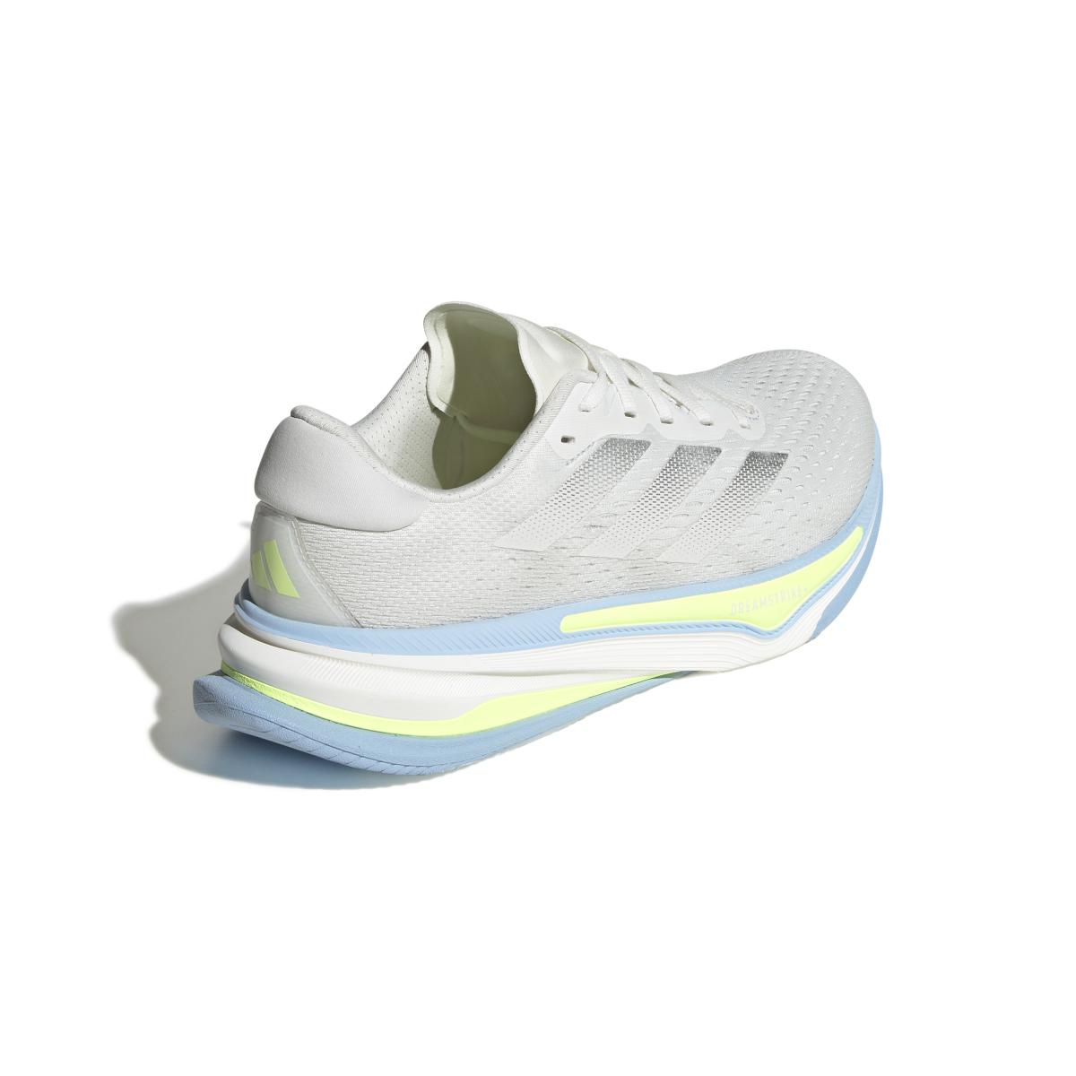 product/a/d/adidas_ih8637_7_footwear_photography_back_lateral_top_view_white.jpg