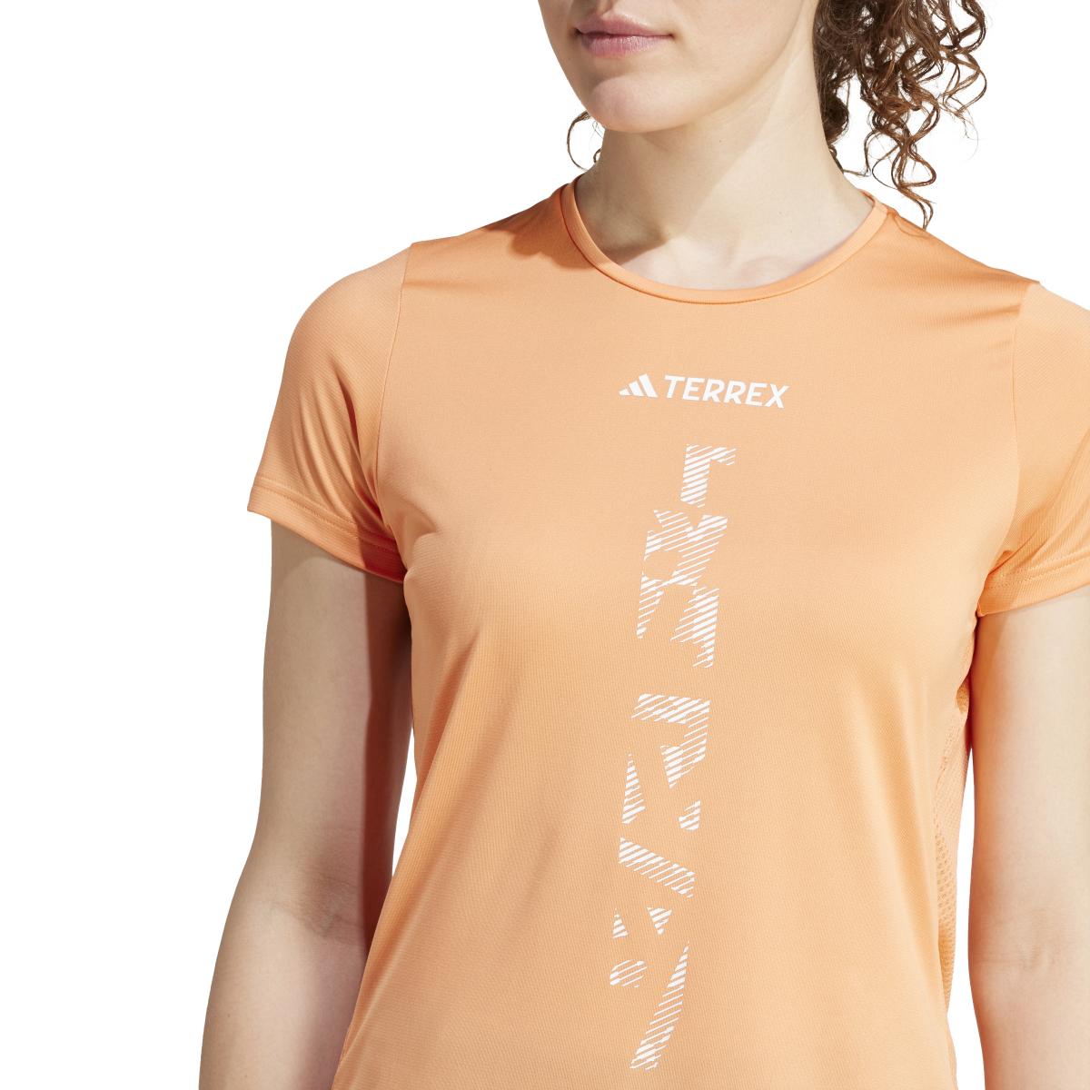 product/a/d/adidas_ip4824_7_apparel_on_model_detail_view_1_white.jpg