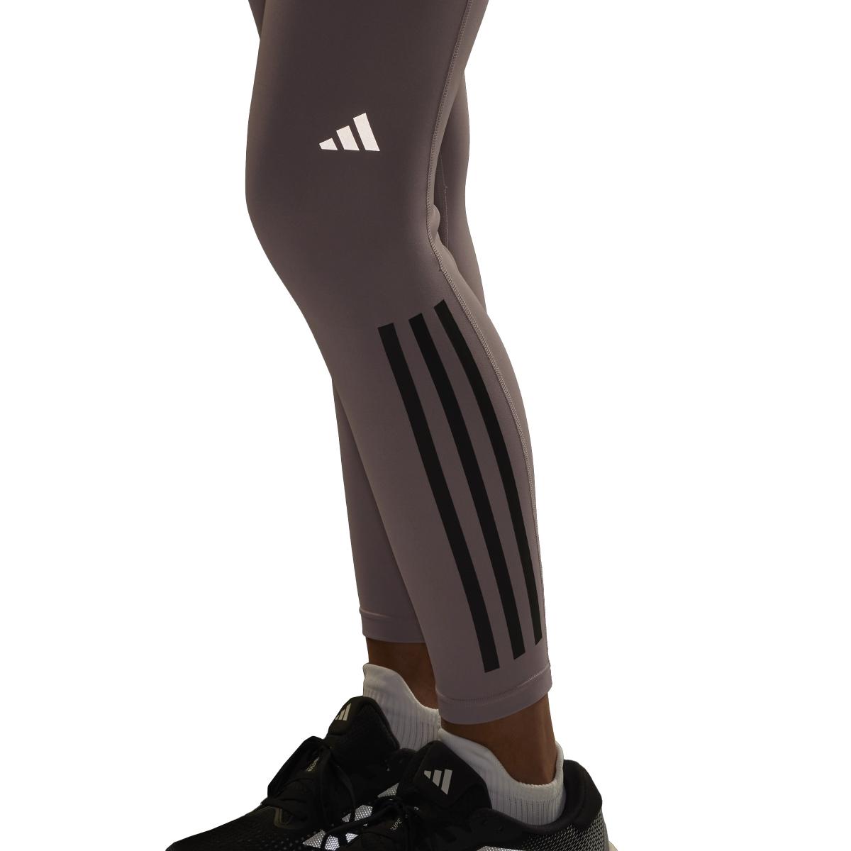 product/a/d/adidas_iu1629_7_apparel_on_model_detail_view_2_white-nw052224.jpg