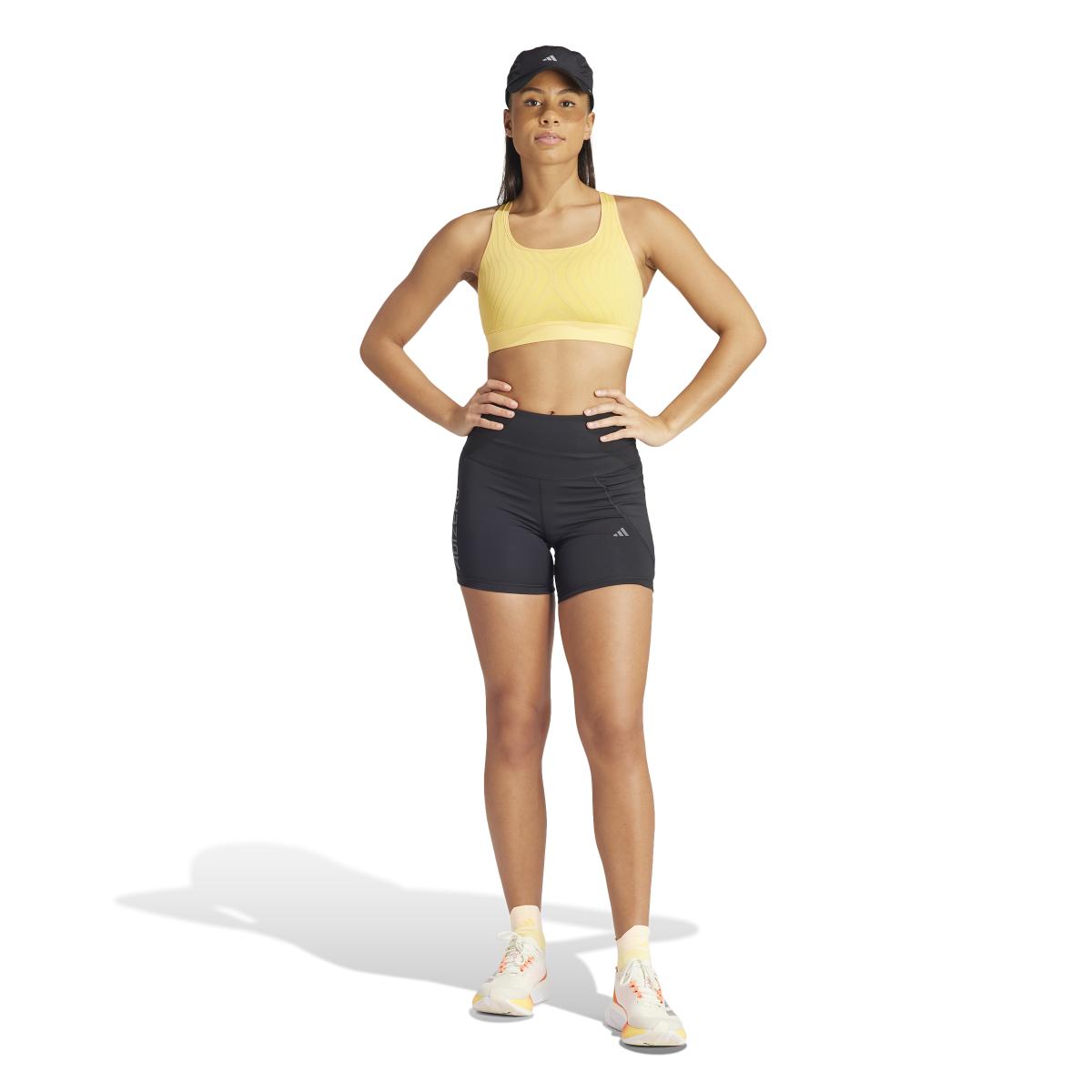 product/a/d/adidas_iu1634_7_apparel_on_model_standard_outfit_view_white.jpg