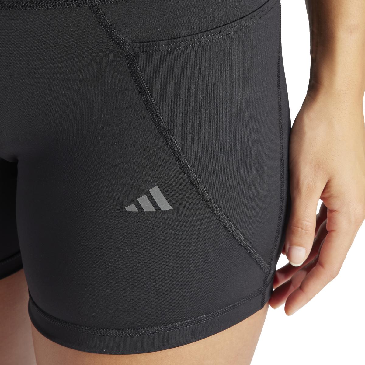 product/a/d/adidas_iu1634_9_apparel_on_model_detail_view_2_white.jpg