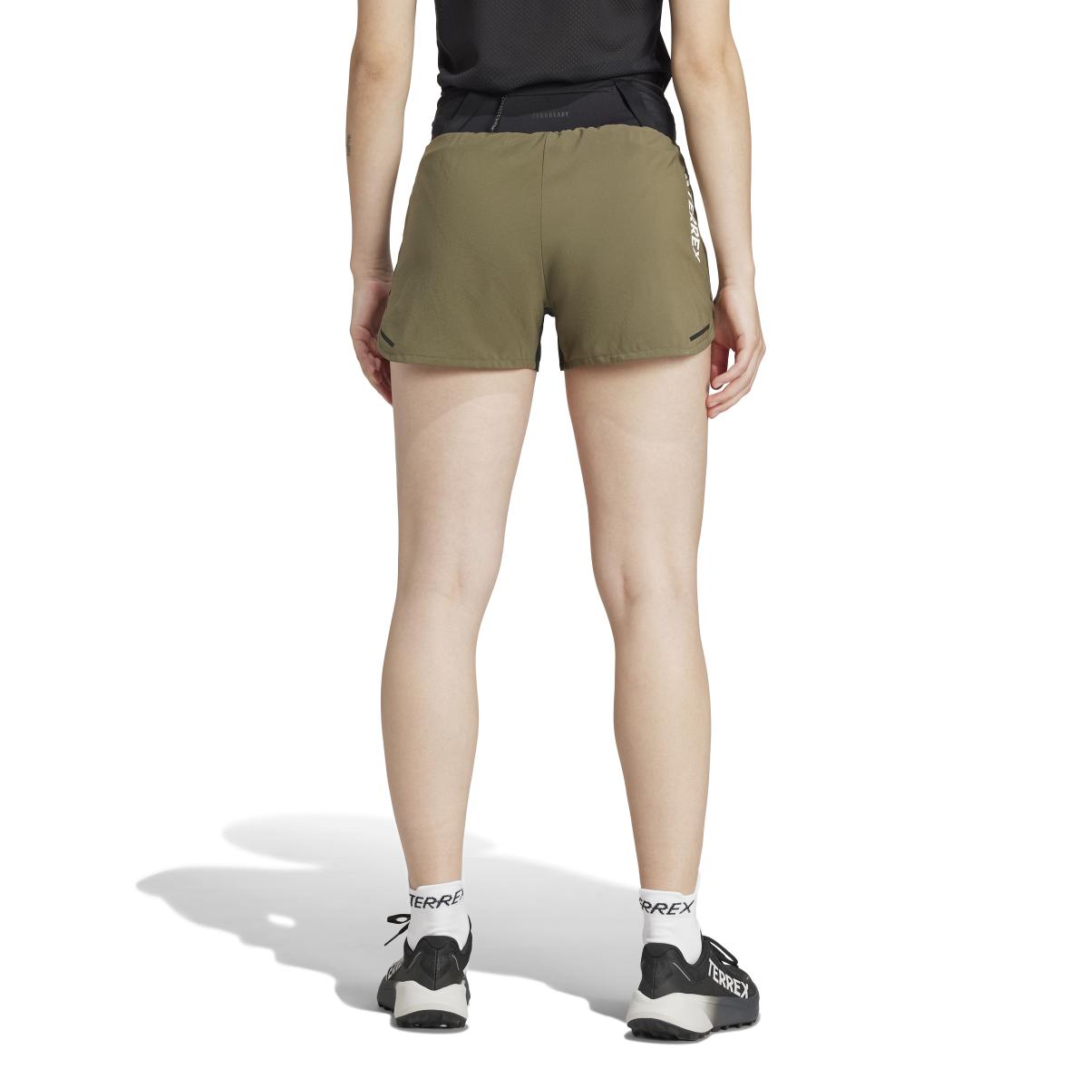 product/a/d/adidas_iw6622_3_apparel_on_model_back_view_white.jpg