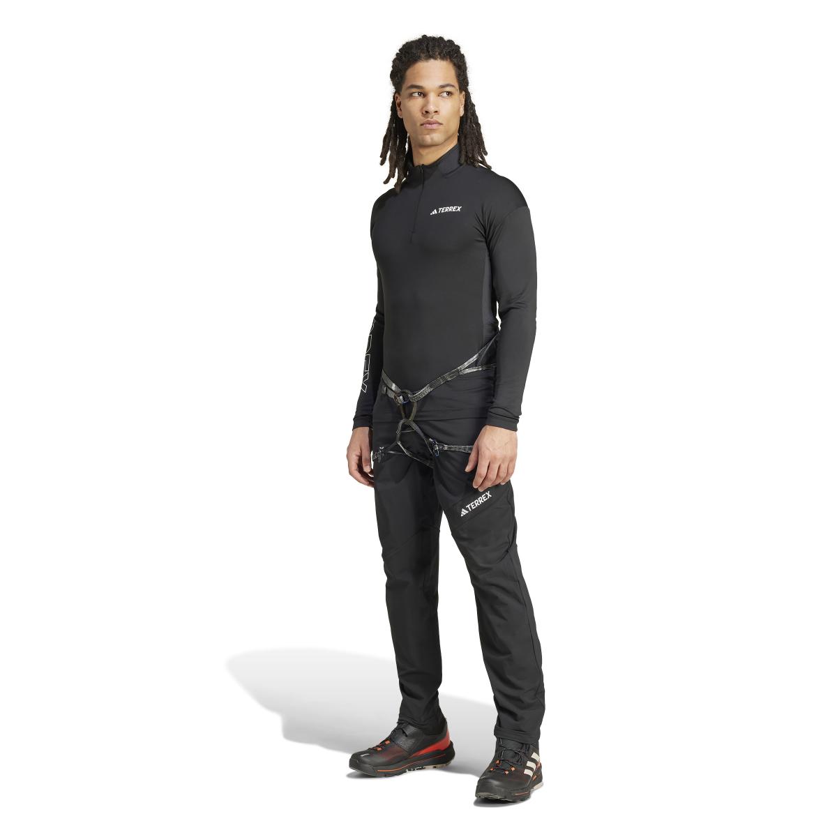 product/a/d/adidas_iw8761_6_apparel_on_model_standard_outfit_view_white.jpg