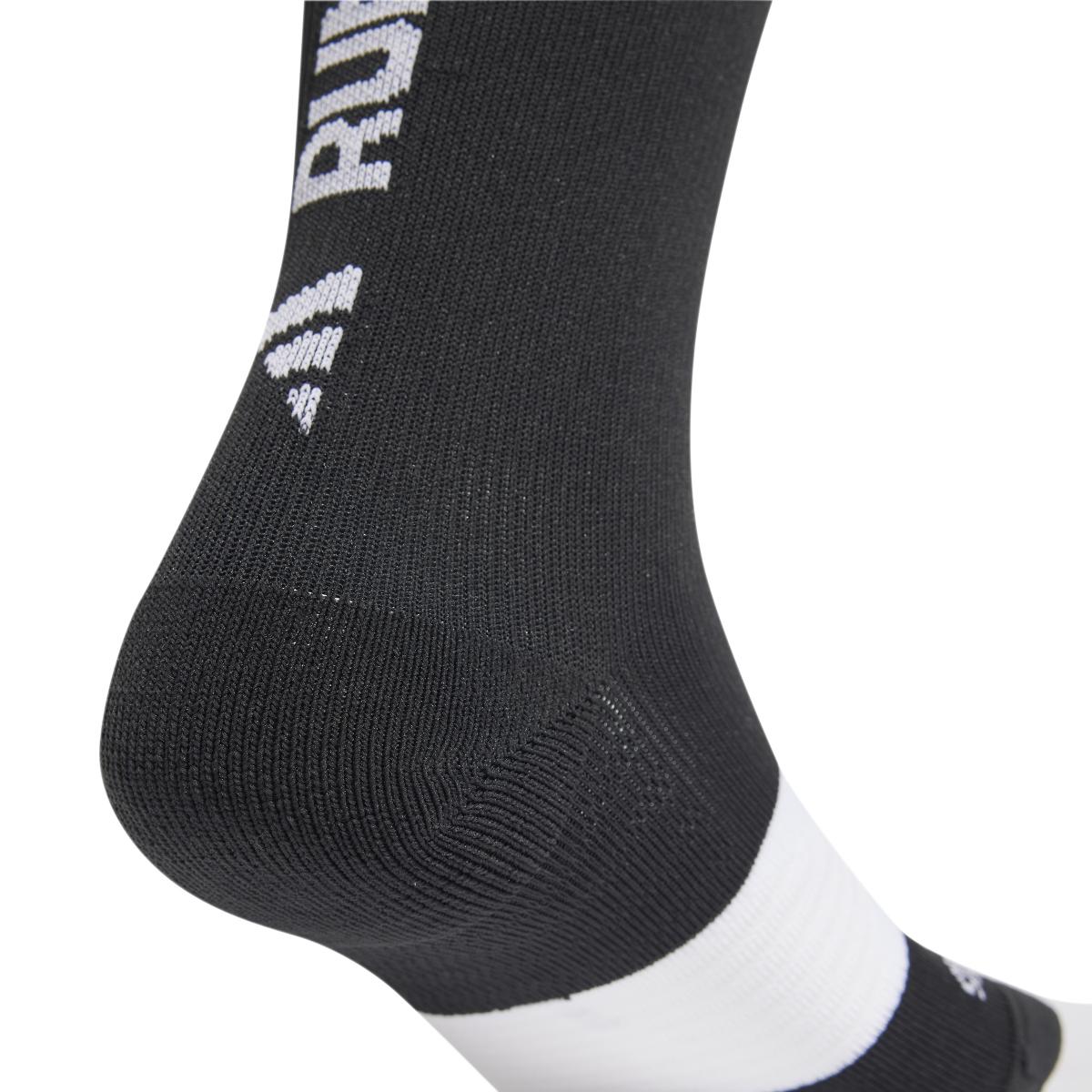product/a/d/adidas_jc5766_black-white_7.jpg