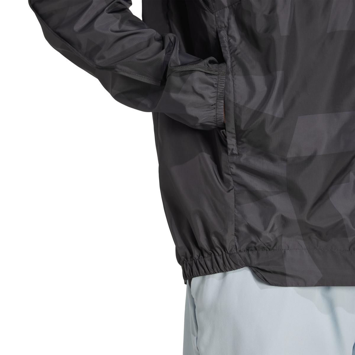 product/a/d/adidas_jd8428_black-carbon_5.jpg