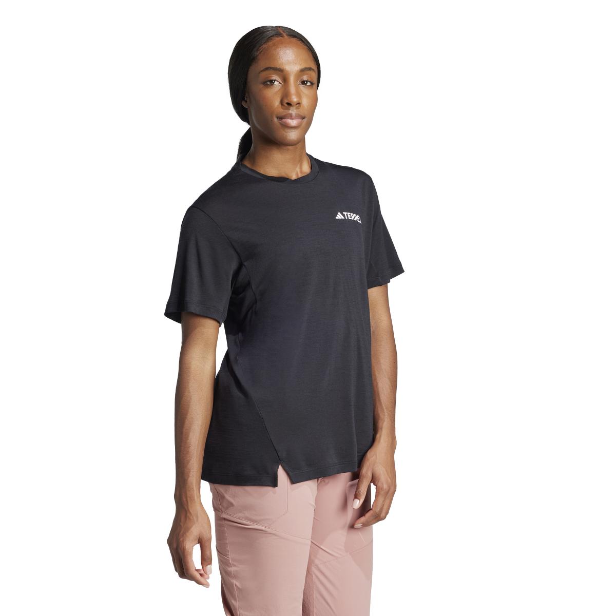 product/a/d/adidas_je0348_black_4.jpg
