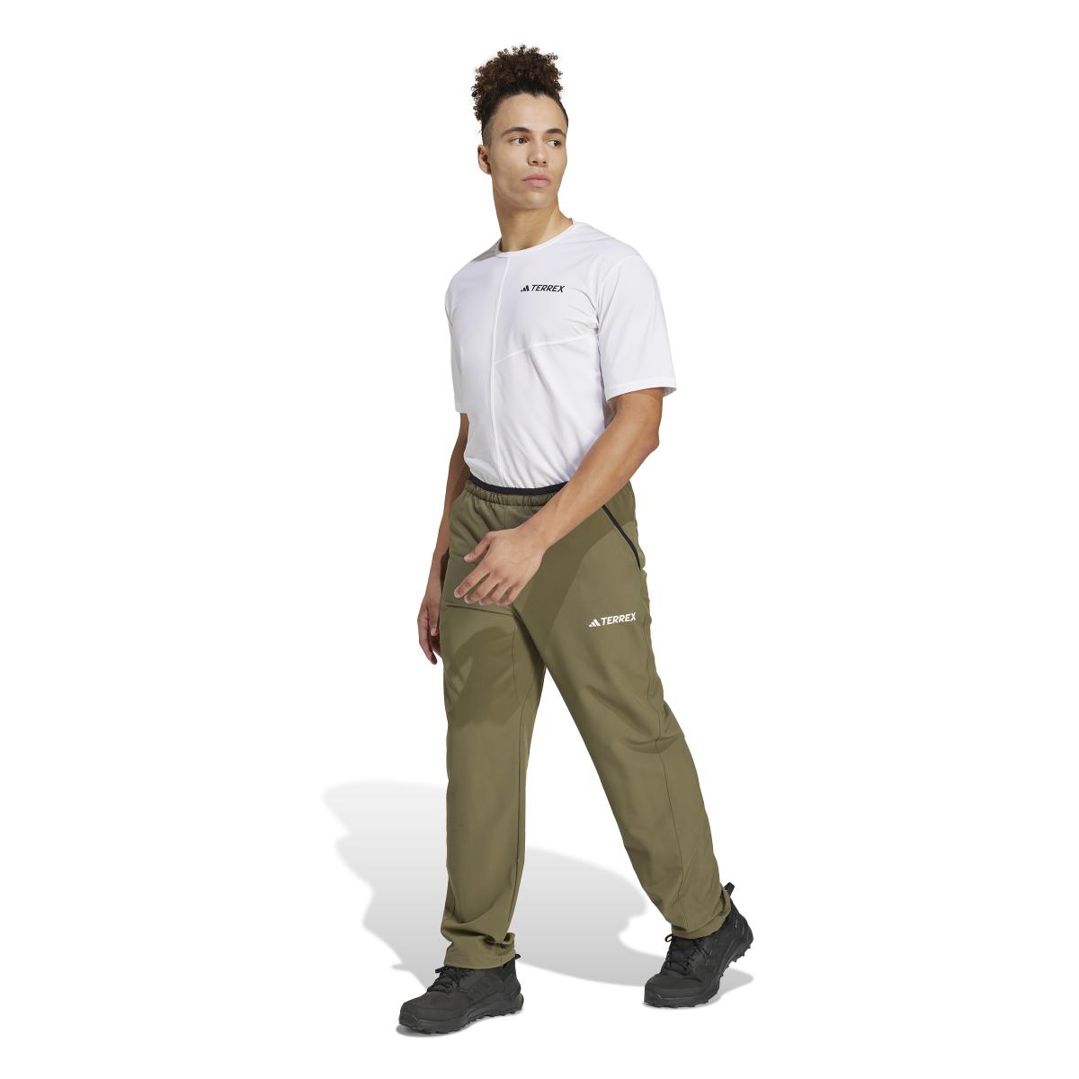 product/a/d/adidas_jf3708_5_apparel_on_model_standard_outfit_view_white.jpg