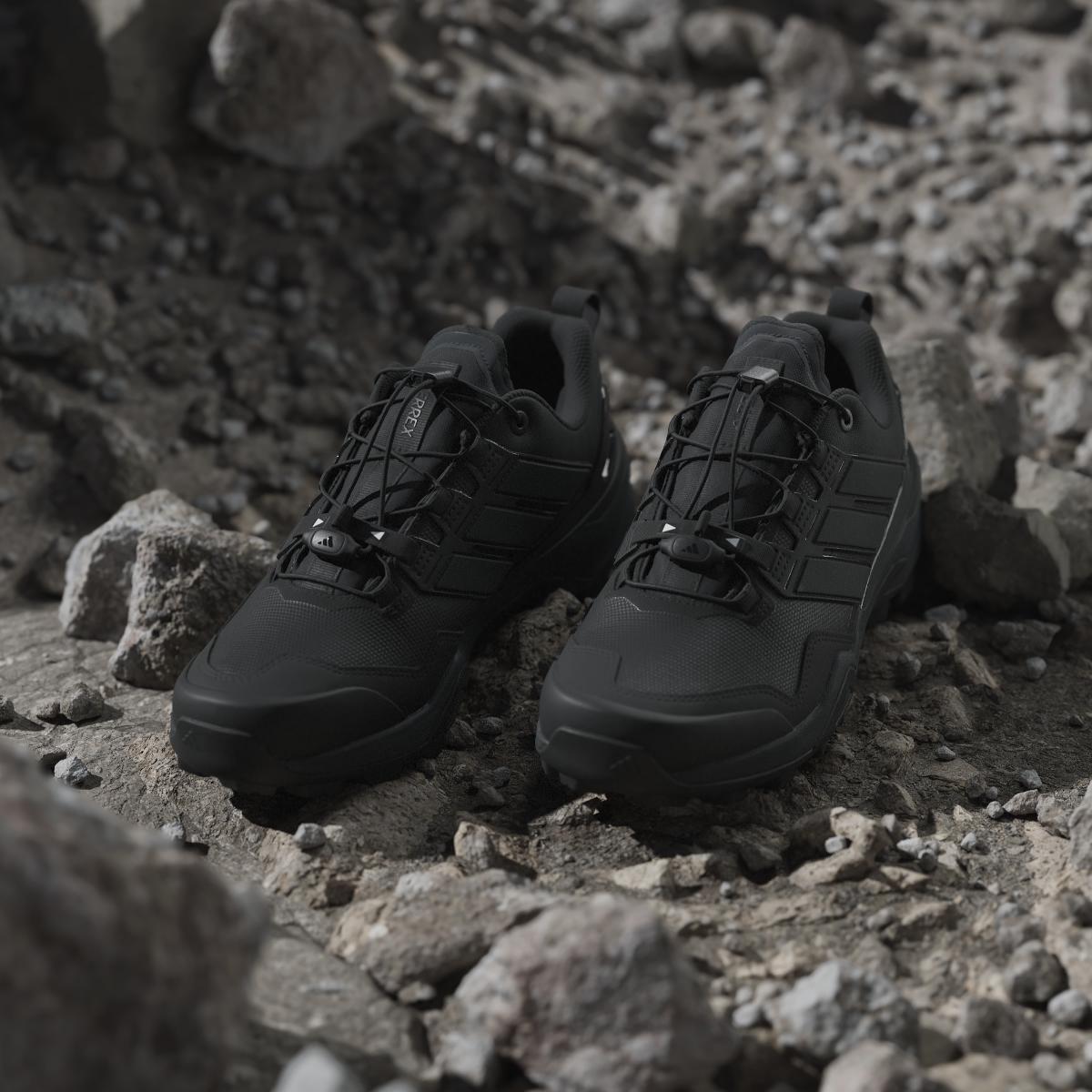 product/a/d/adidas_jh6384_18_footwear_photography_heromrktng_view_5-nw091625.jpg