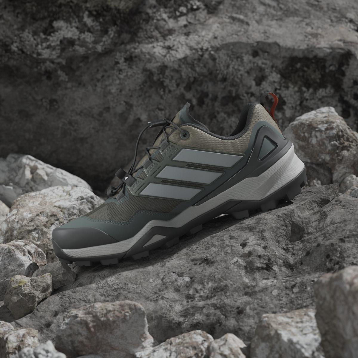 product/a/d/adidas_jh6386_20_footwear_photography_heromrktng_view_7-nw091625.jpg