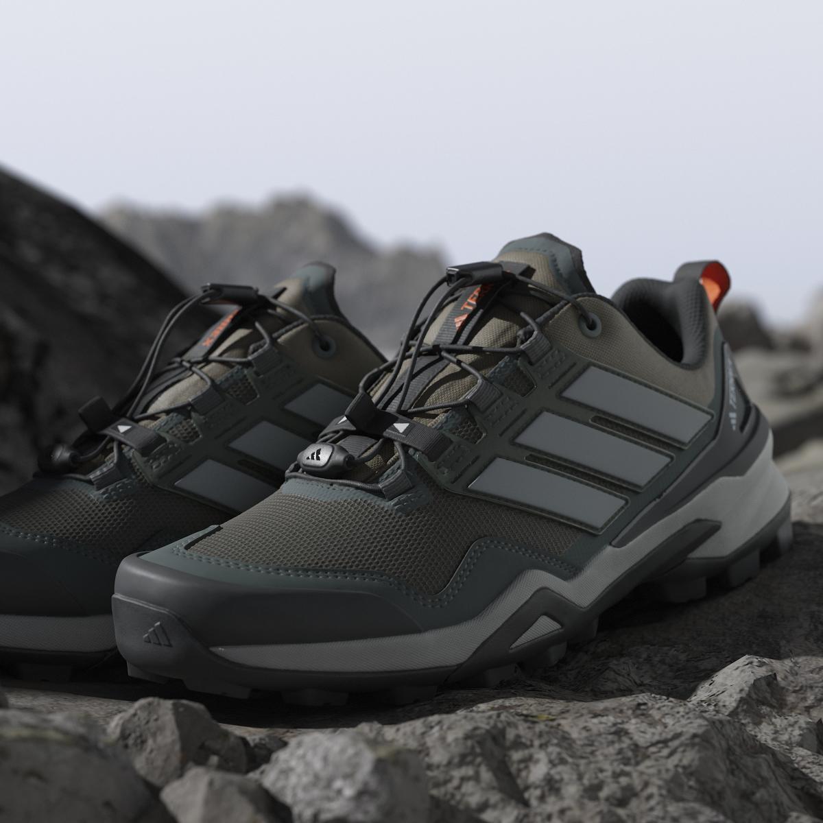product/a/d/adidas_jh6386_22_footwear_photography_heromrktng_view_9-nw091625.jpg
