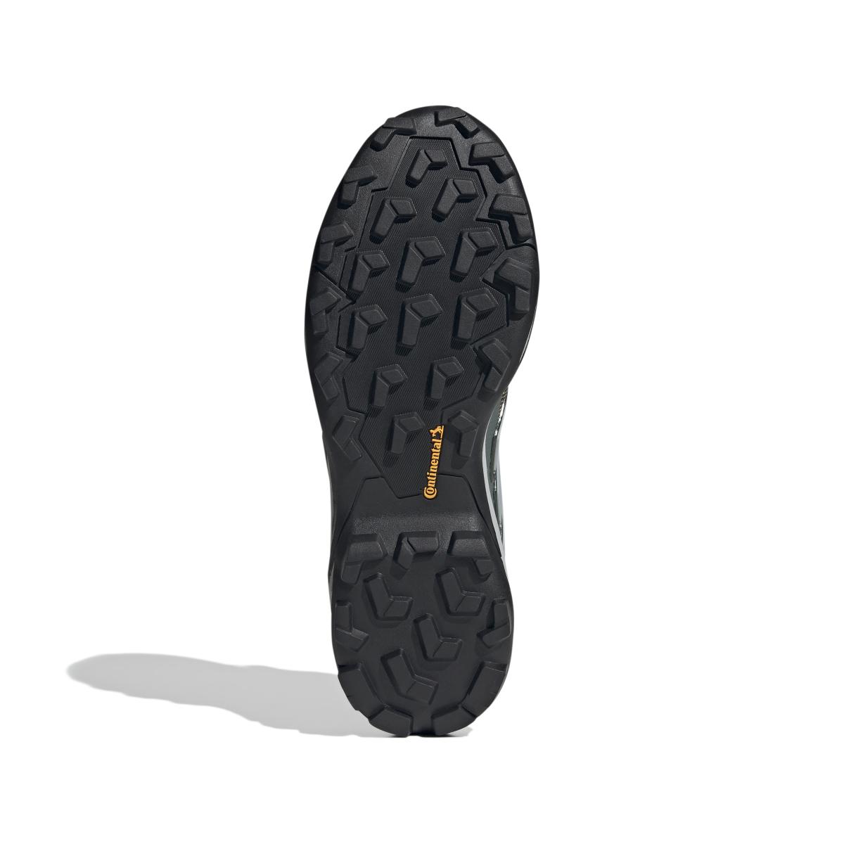product/a/d/adidas_jh6386_4_footwear_photography_bottom_view_white-nw091625.jpg