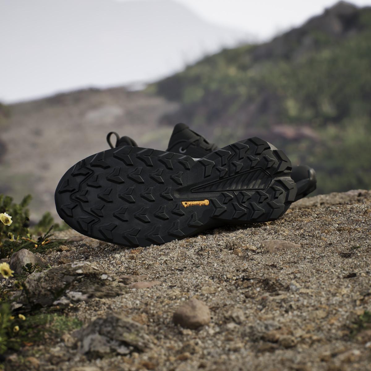 product/a/d/adidas_jh6406_19_footwear_photography_heromrktng_view_4-nw091625.jpg
