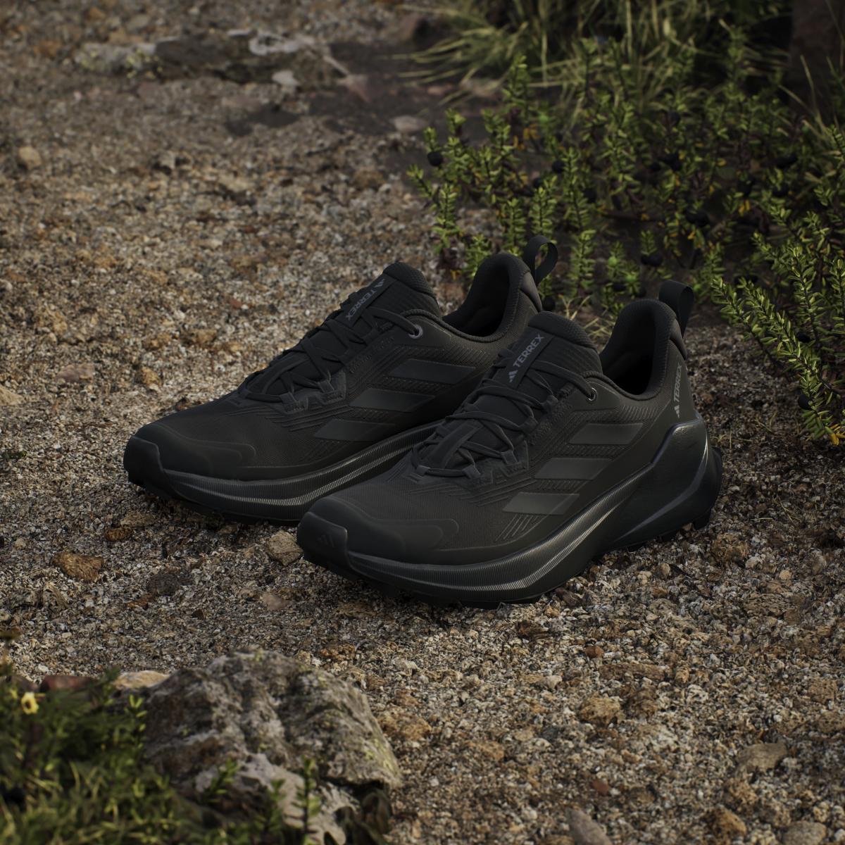 product/a/d/adidas_jh6406_20_footwear_photography_heromrktng_view_5-nw091625.jpg
