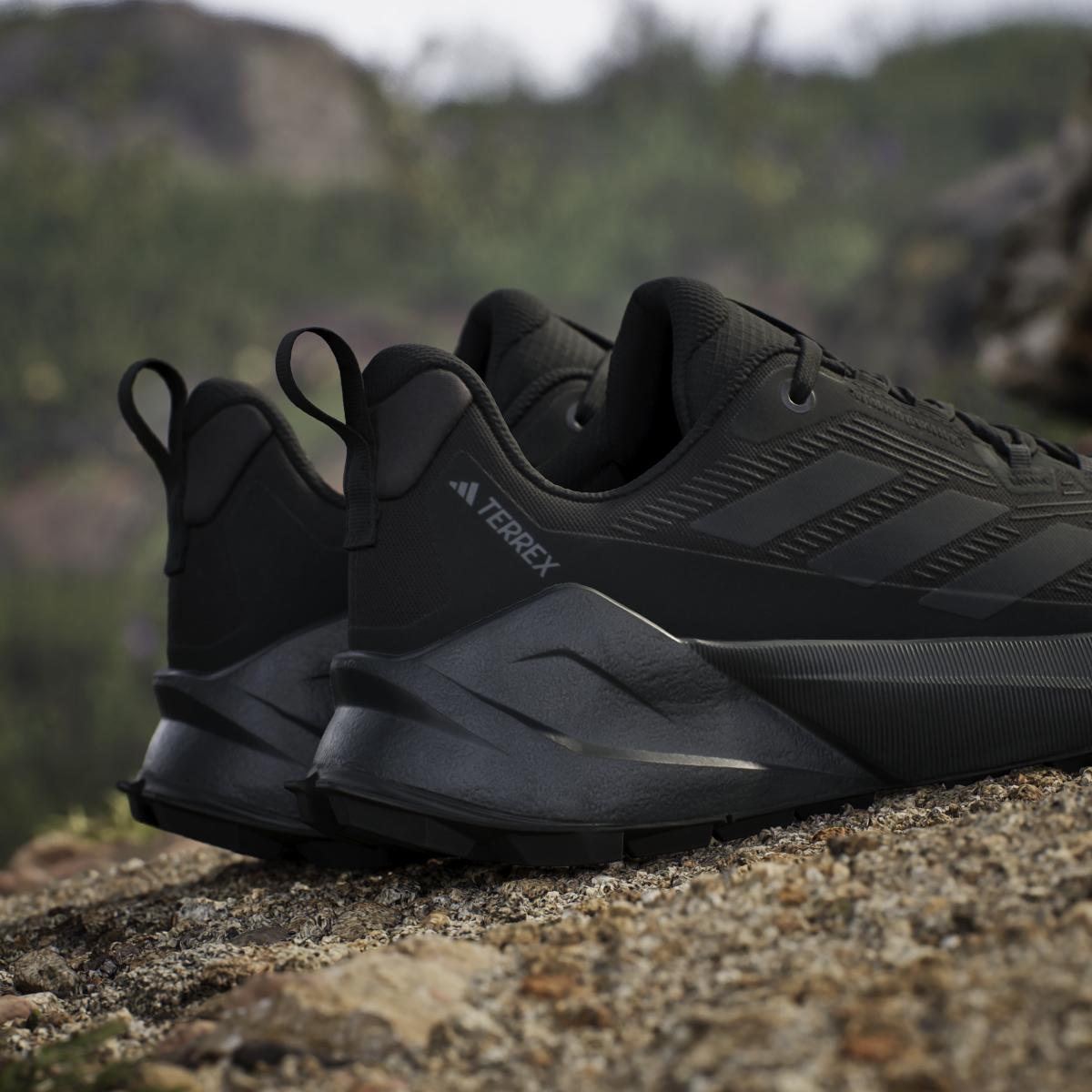 product/a/d/adidas_jh6406_25_footwear_photography_heromrktng_view_10-nw091625.jpg