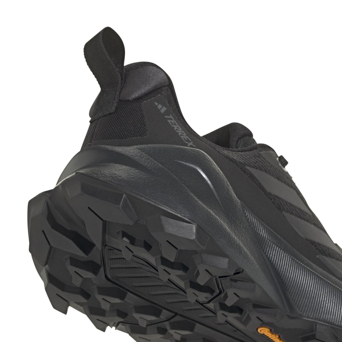 product/a/d/adidas_jh6406_8_footwear_photography_detail_view_1_white-nw091625.jpg