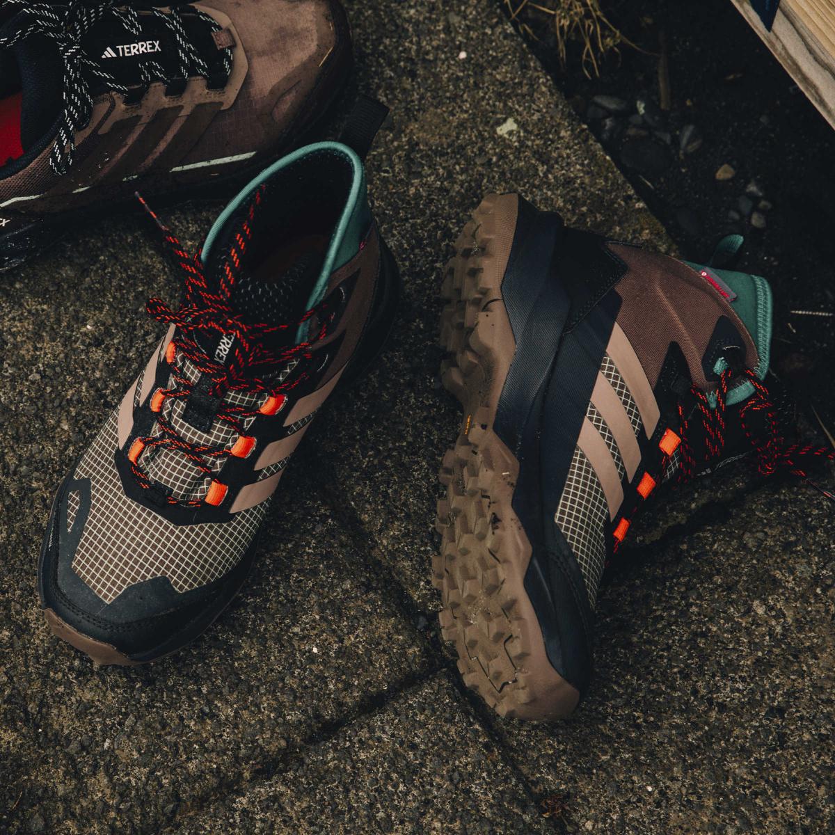 product/a/d/adidas_jh7807_19_footwear_photography_heromrktng_view_4-nw091625.jpg
