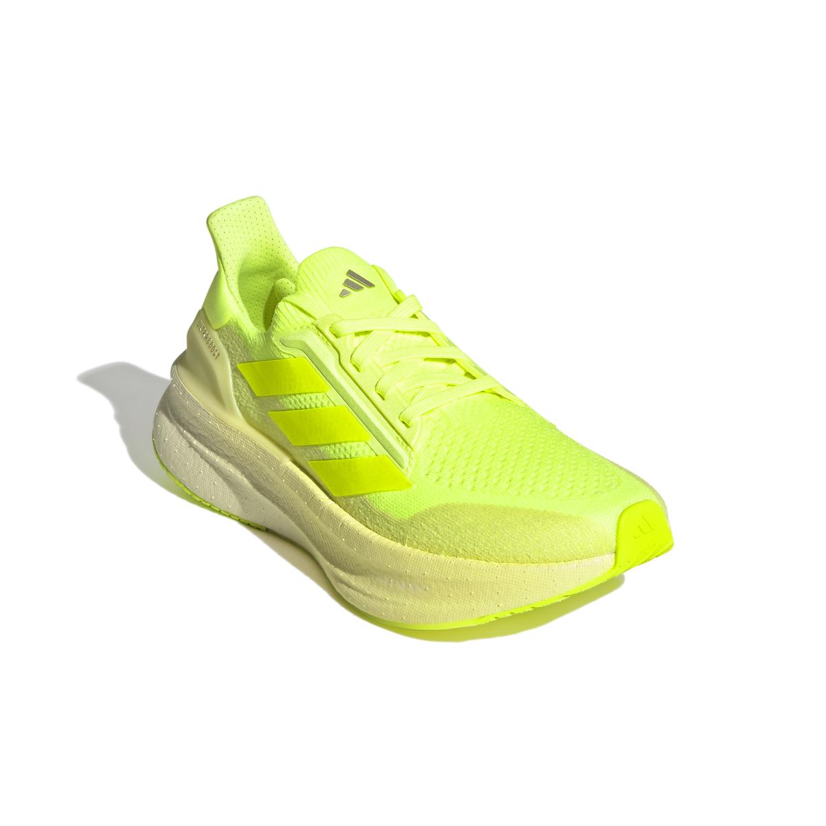product/a/d/adidas_jh9018_6_footwear_photography_front_lateral_top_view_white.jpg