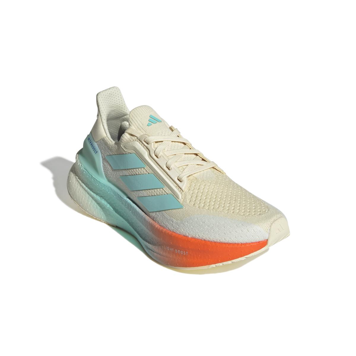 product/a/d/adidas_jh9019_6_footwear_photography_front_lateral_top_view_white.jpg