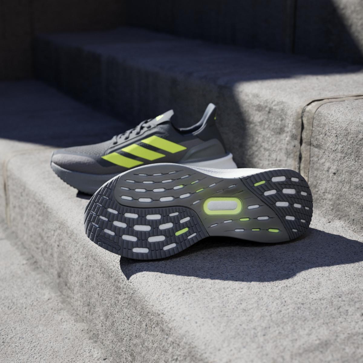 product/a/d/adidas_jh9034_17_footwear_photography_heromrktng_view_4-nw091625.jpg