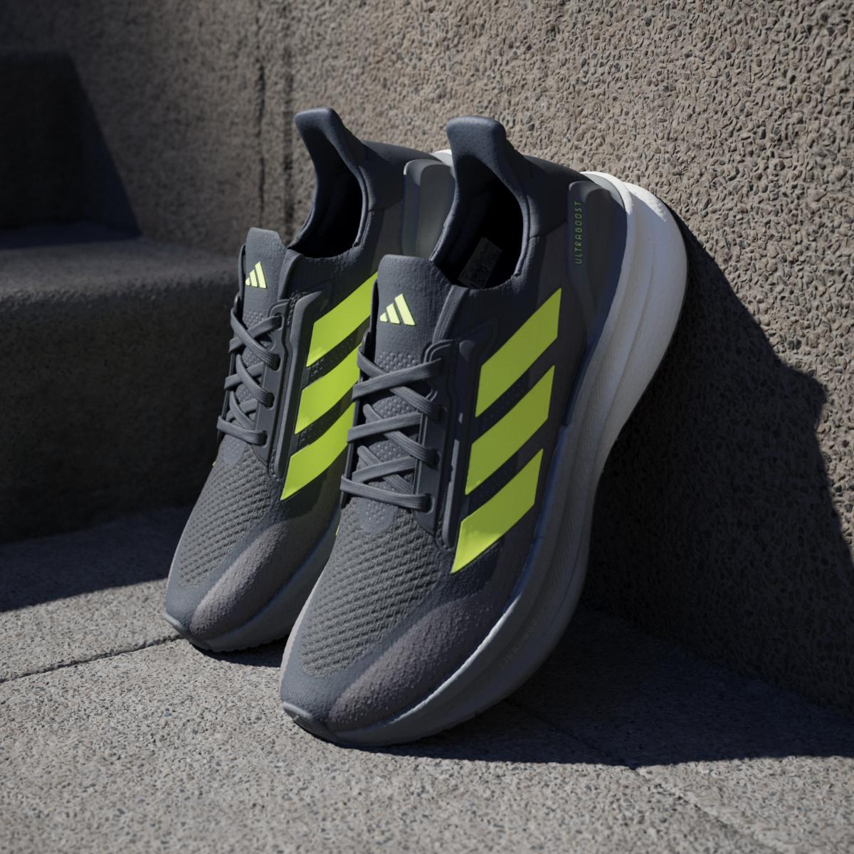 product/a/d/adidas_jh9034_18_footwear_photography_heromrktng_view_5-nw091625.jpg