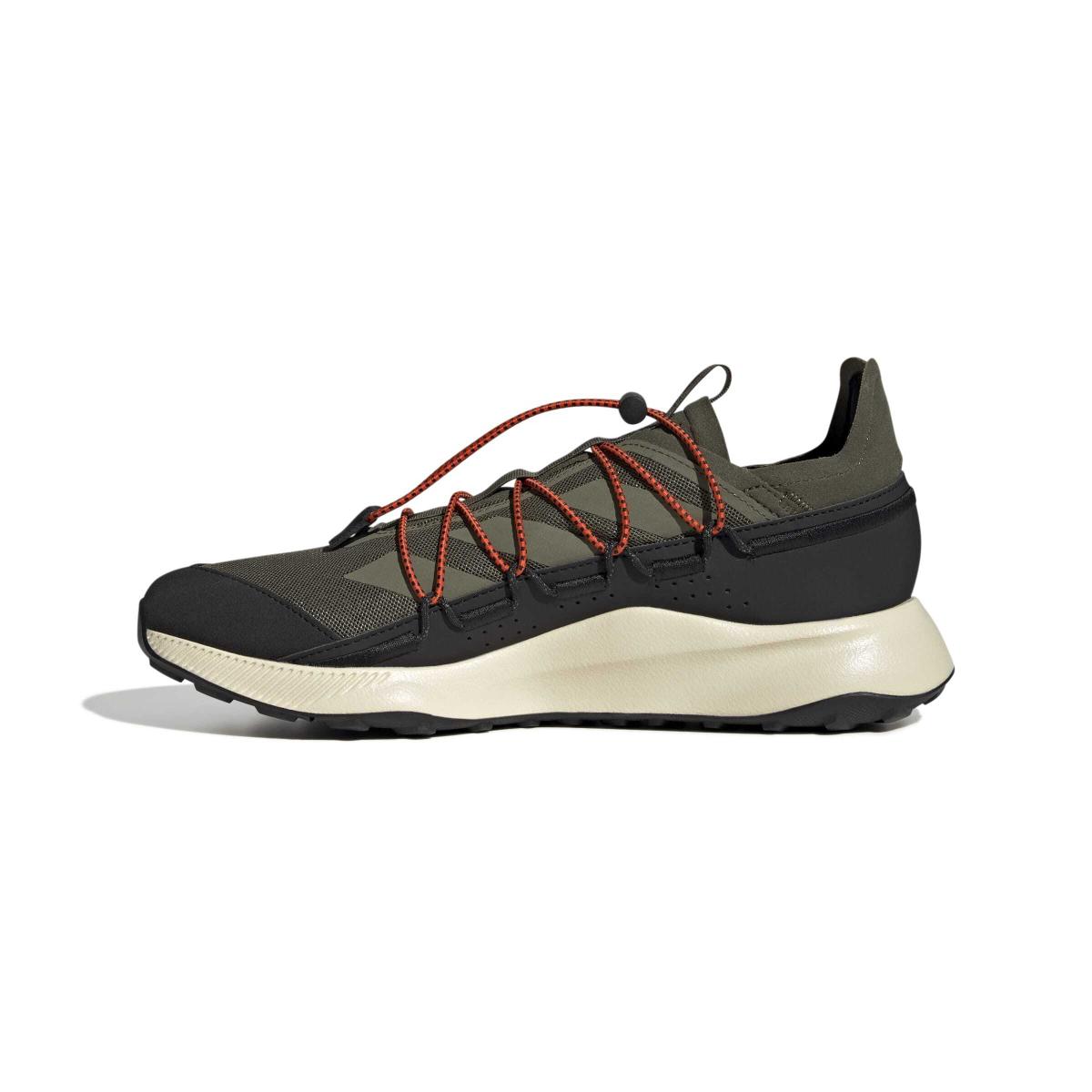 product/a/d/adidas_ji1029_5_footwear_photography_side_medial_center_view_white-nw091625.jpg