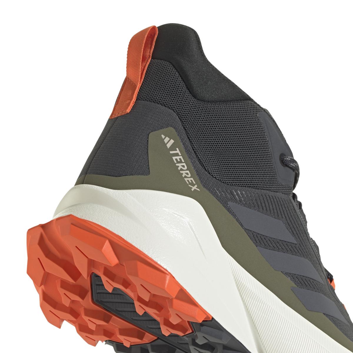 product/a/d/adidas_ji3070_8_footwear_photography_detail_view_1_white.jpg