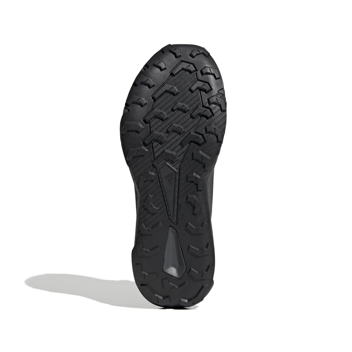 product/a/d/adidas_ji4285_4_footwear_photography_bottom_view_white-nw091625.jpg