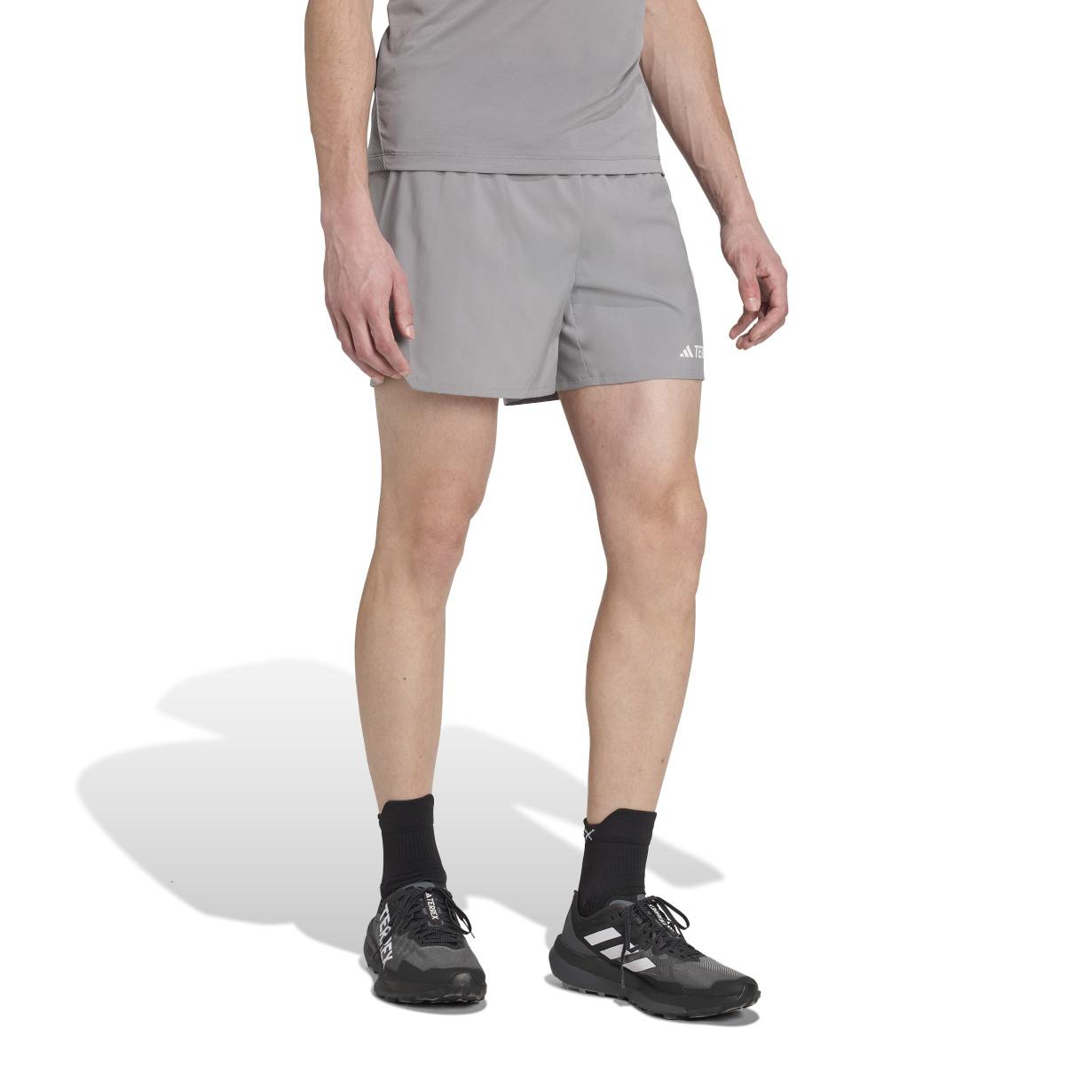 product/a/d/adidas_jl6184_04.jpg