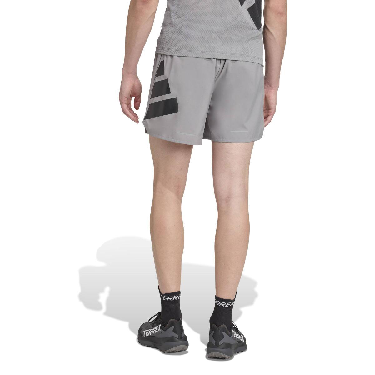 product/a/d/adidas_jl6184_05.jpg