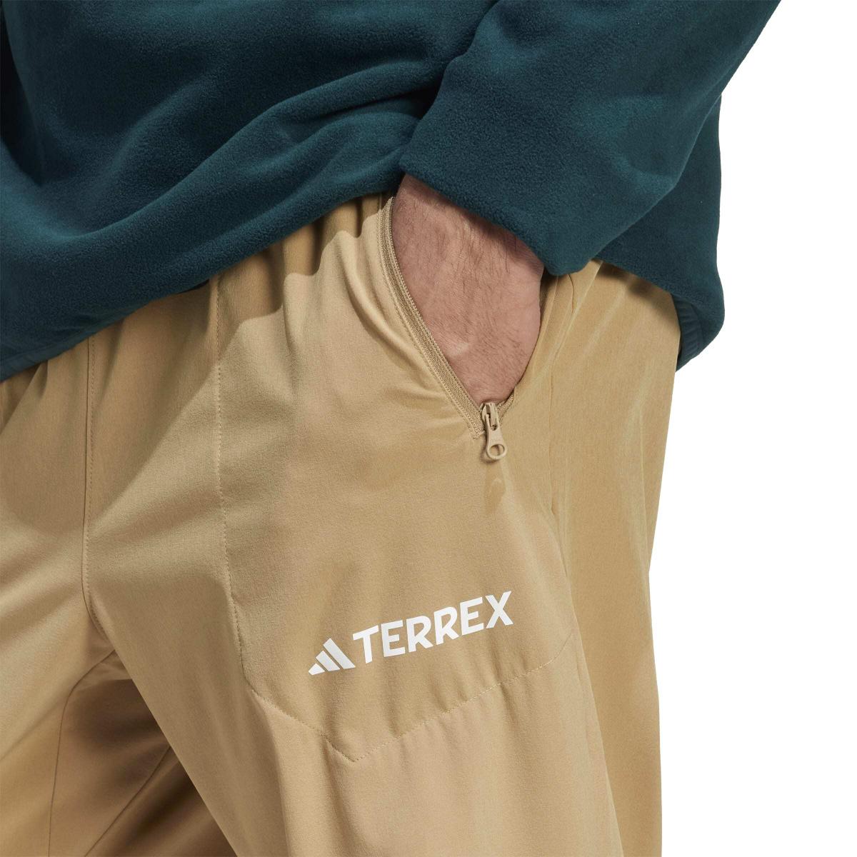 product/a/d/adidas_jm3129_5_apparel_on_model_detail_view_1_white.jpg