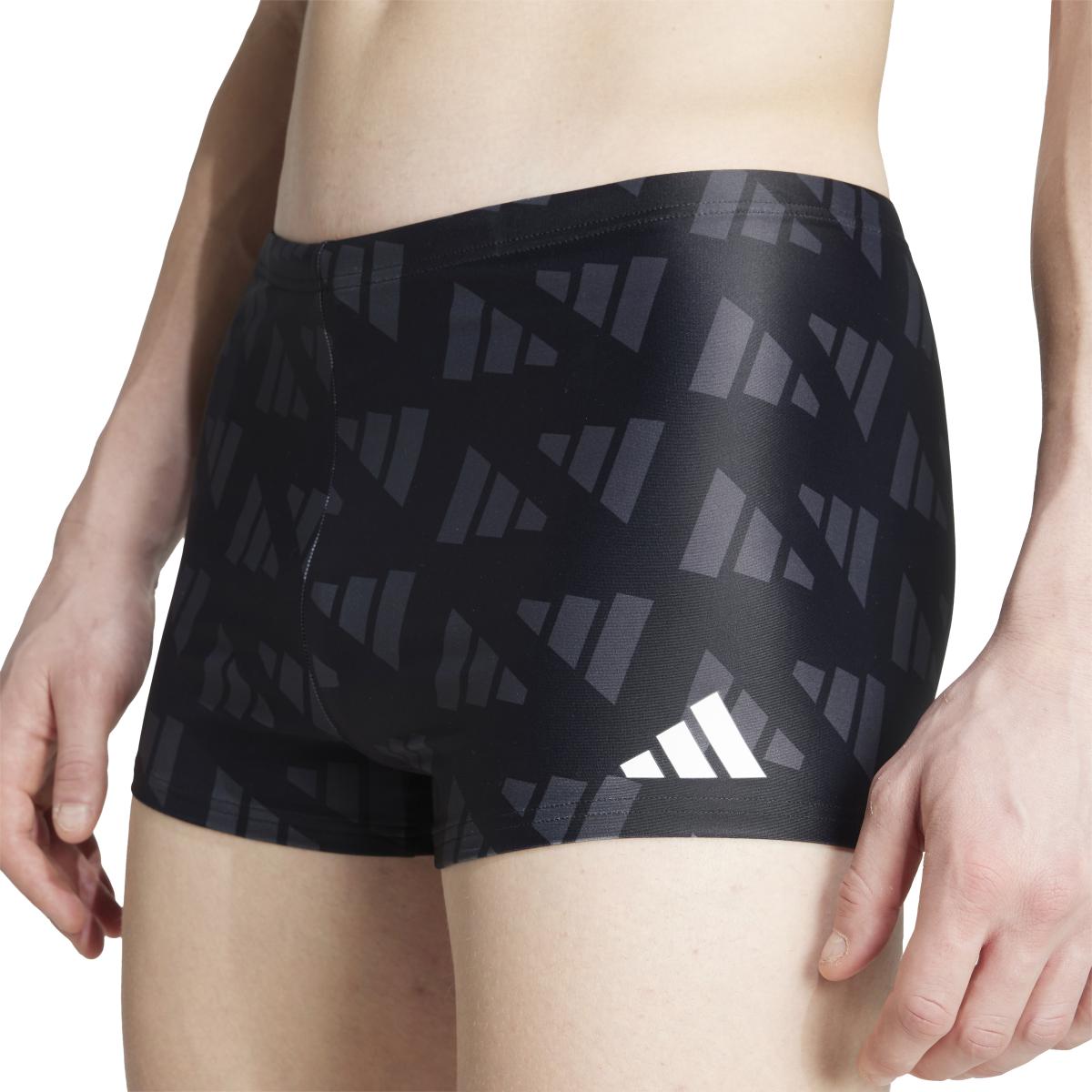 product/a/d/adidas_jm8286_black-carbon_5.jpg