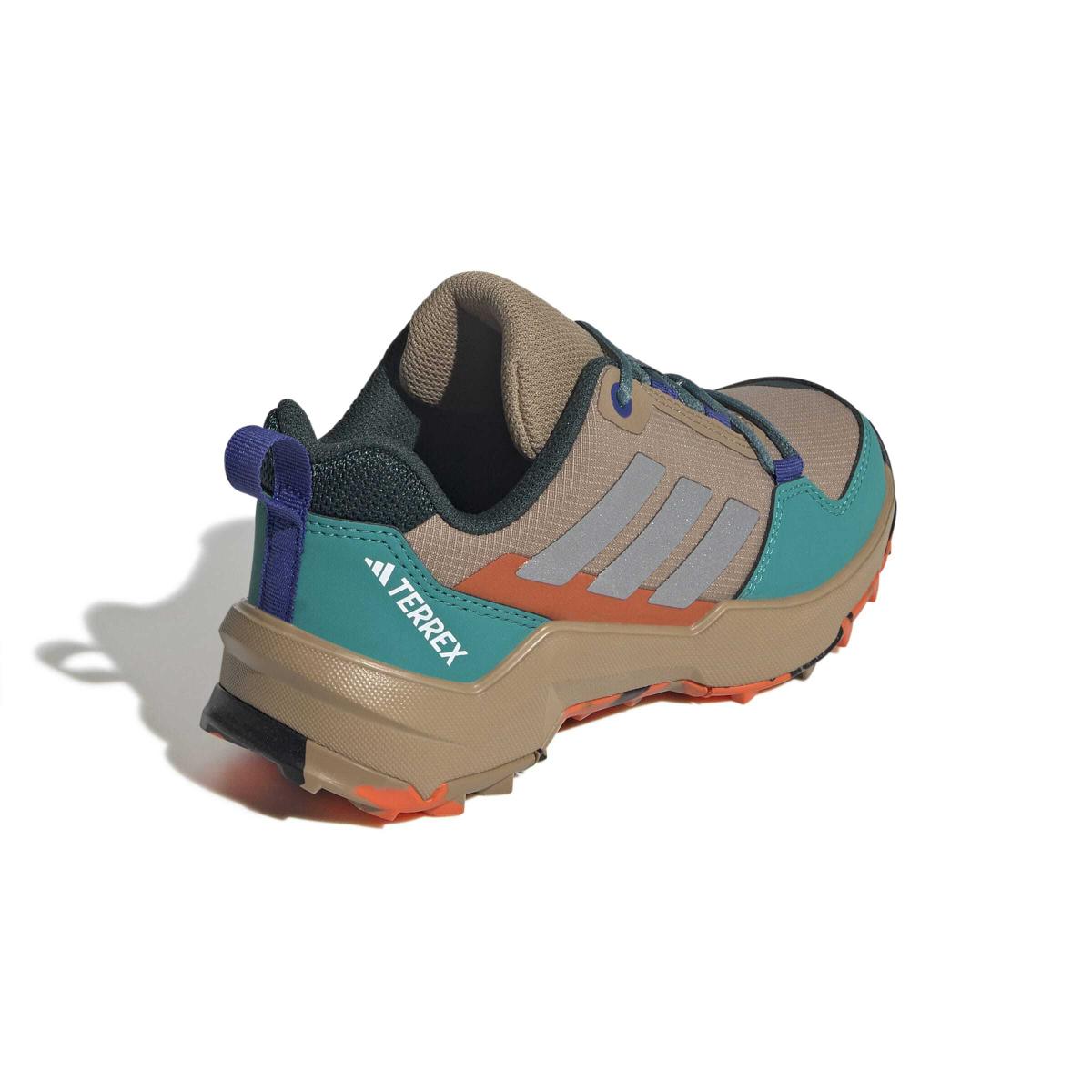 product/a/d/adidas_jq0632_7_footwear_photography_back_lateral_top_view_white-nw091625.jpg