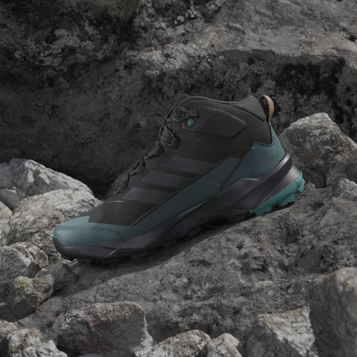 product/a/d/adidas_jq2206_20_footwear_photography_heromrktng_view_7-nw091625.jpg