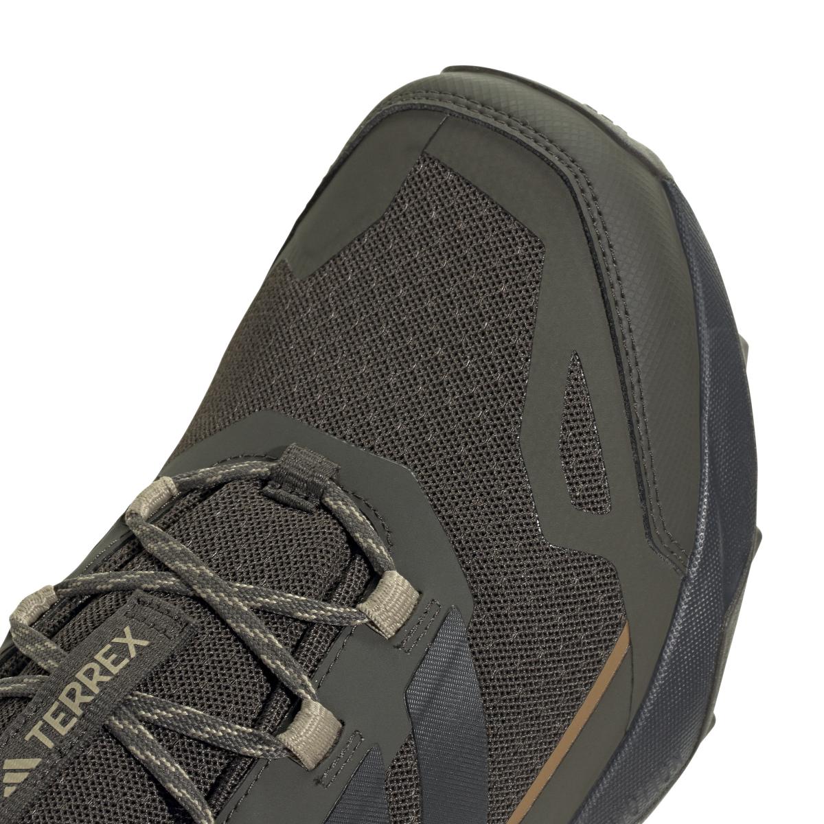 product/a/d/adidas_jq2216_8_footwear_photography_detail_view_1_white.jpg