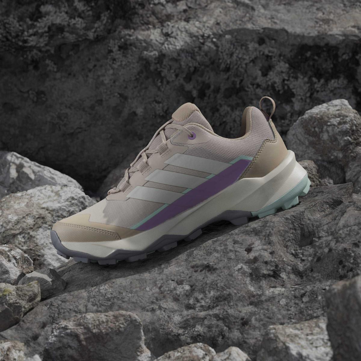 product/a/d/adidas_jq2221_19_footwear_photography_heromrktng_view_7-nw091625.jpg