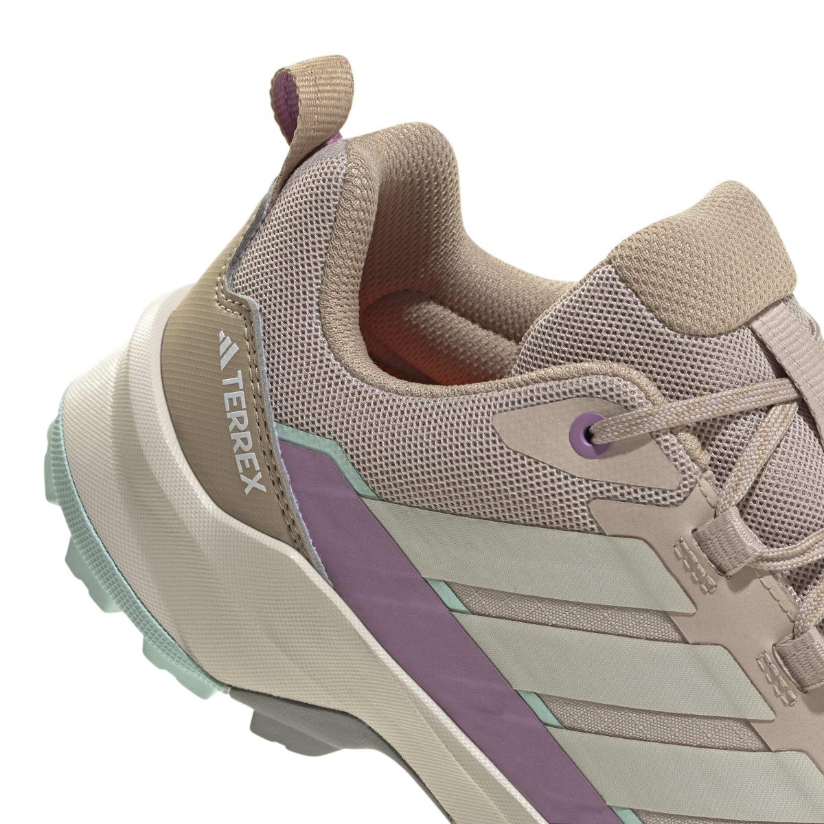 product/a/d/adidas_jq2221_8_footwear_photography_detail_view_1_white-nw091625.jpg