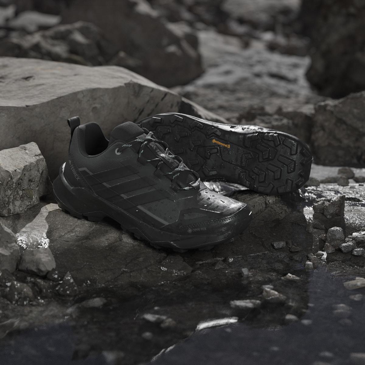 product/a/d/adidas_jq2222_21_footwear_photography_heromrktng_view_8-nw091625.jpg