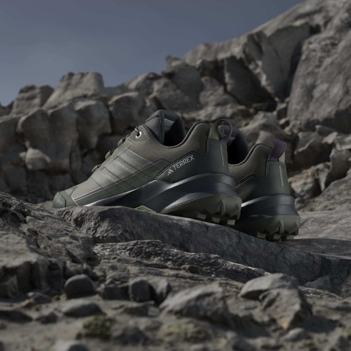 product/a/d/adidas_jq2224_19_footwear_photography_heromrktng_view_6-nw091625.jpg