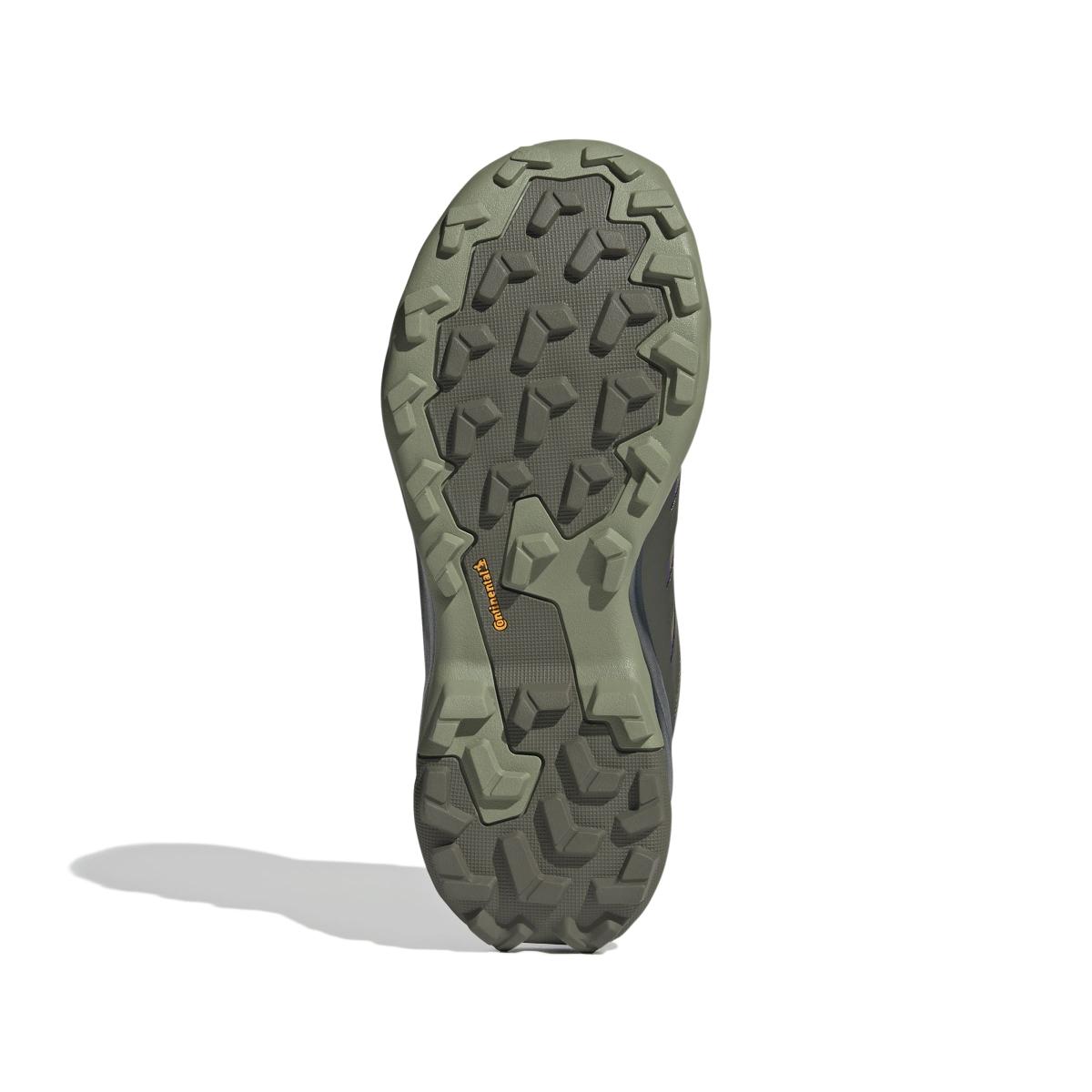 product/a/d/adidas_jq2224_4_footwear_photography_bottom_view_white-nw091625.jpg