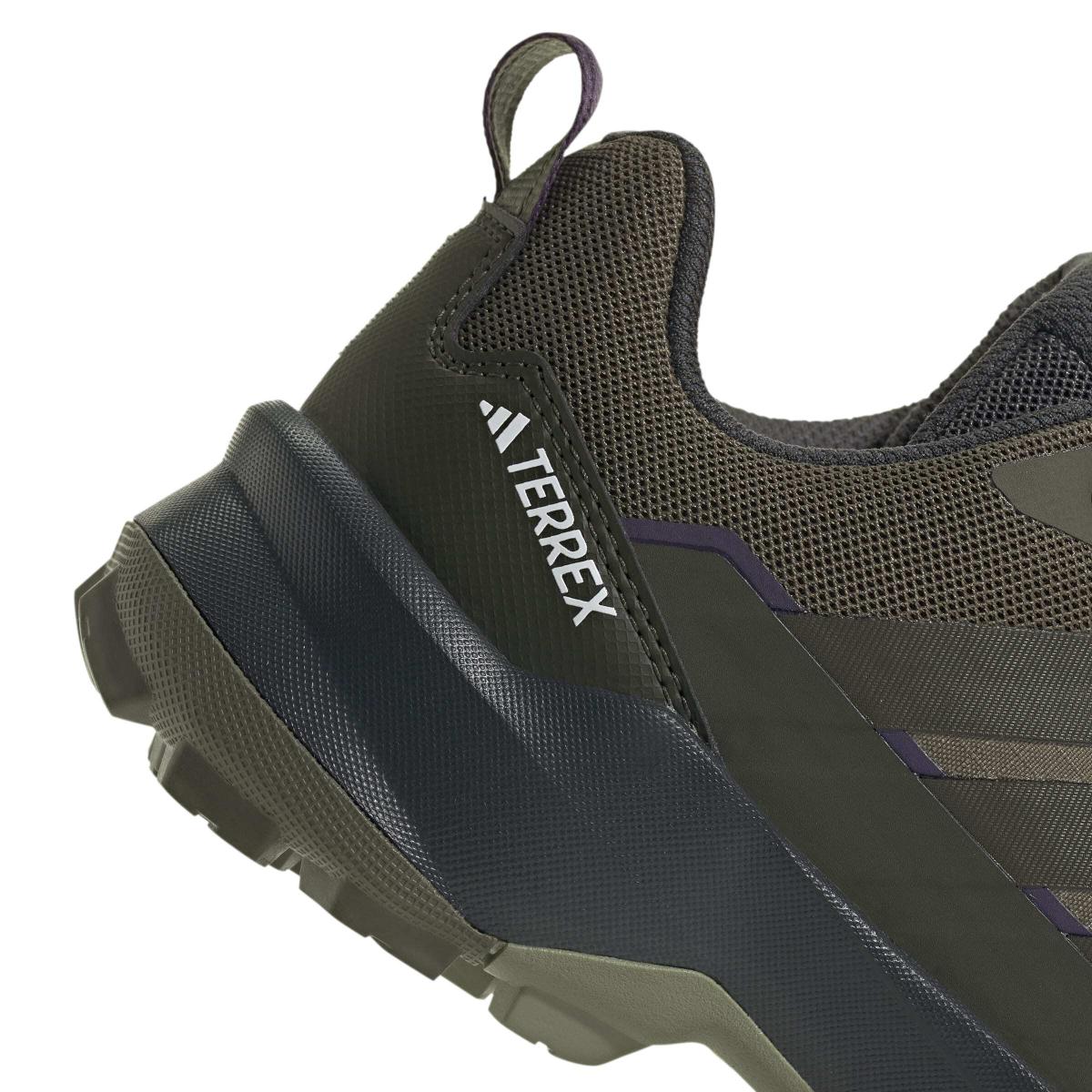 product/a/d/adidas_jq2224_8_footwear_photography_detail_view_1_white-nw091625.jpg