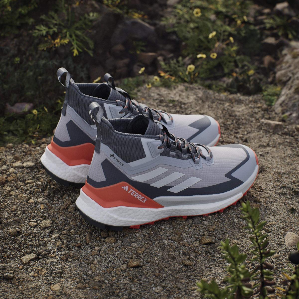 product/a/d/adidas_jq9899_18_footwear_photography_heromrktng_view_6-nw091625.jpg