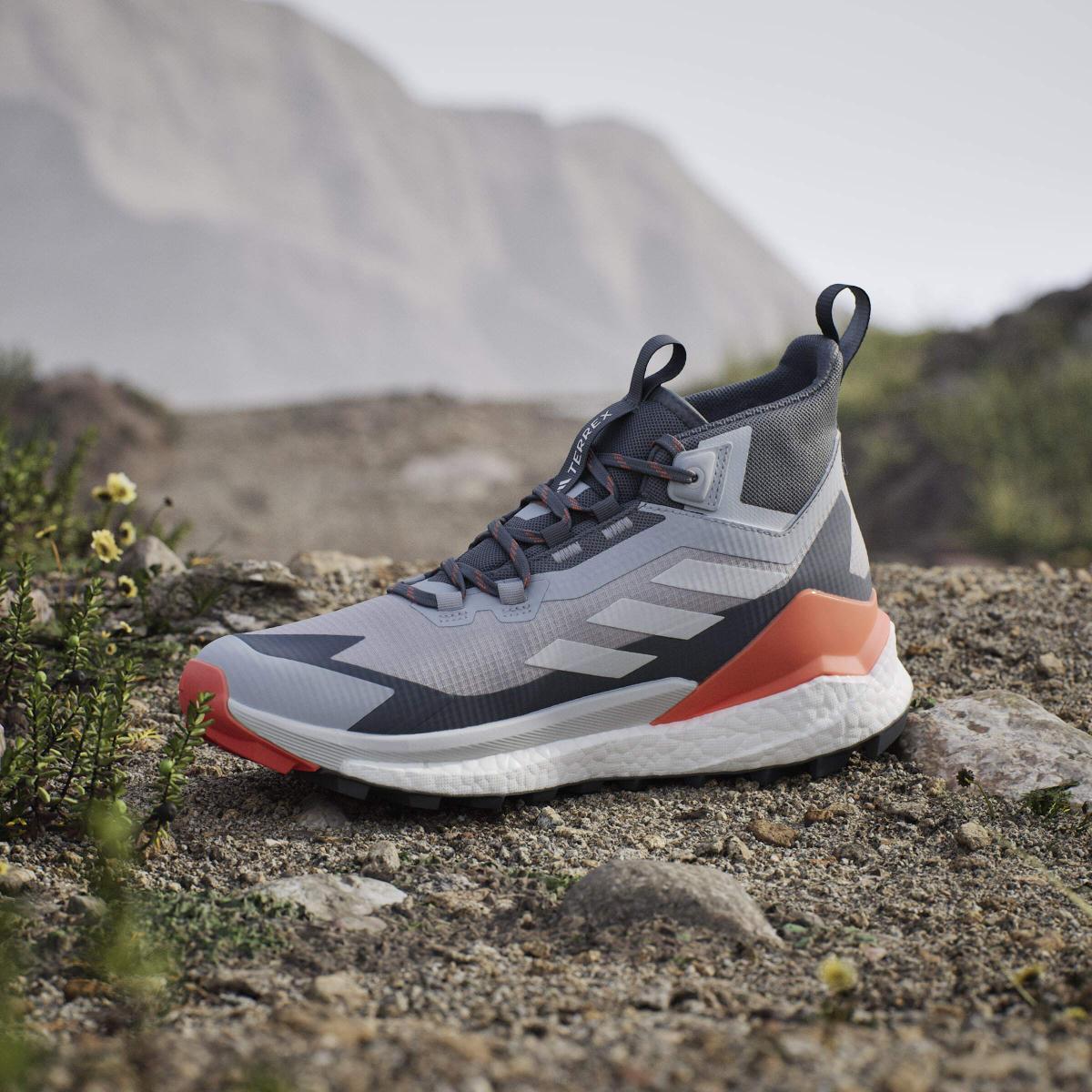 product/a/d/adidas_jq9899_19_footwear_photography_heromrktng_view_7-nw091625.jpg