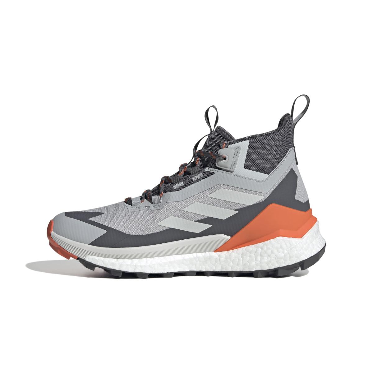 product/a/d/adidas_jq9899_5_footwear_photography_side_medial_center_view_white-nw091625.jpg