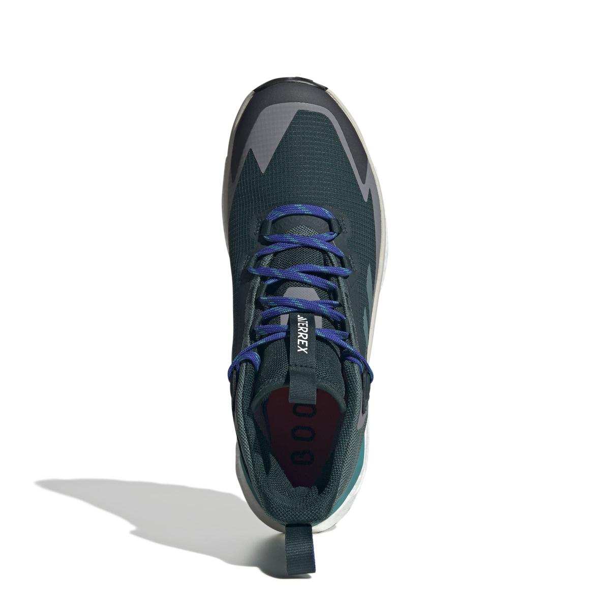 product/a/d/adidas_jq9900_3_footwear_photography_top_portrait_view_white-nw091625.jpg
