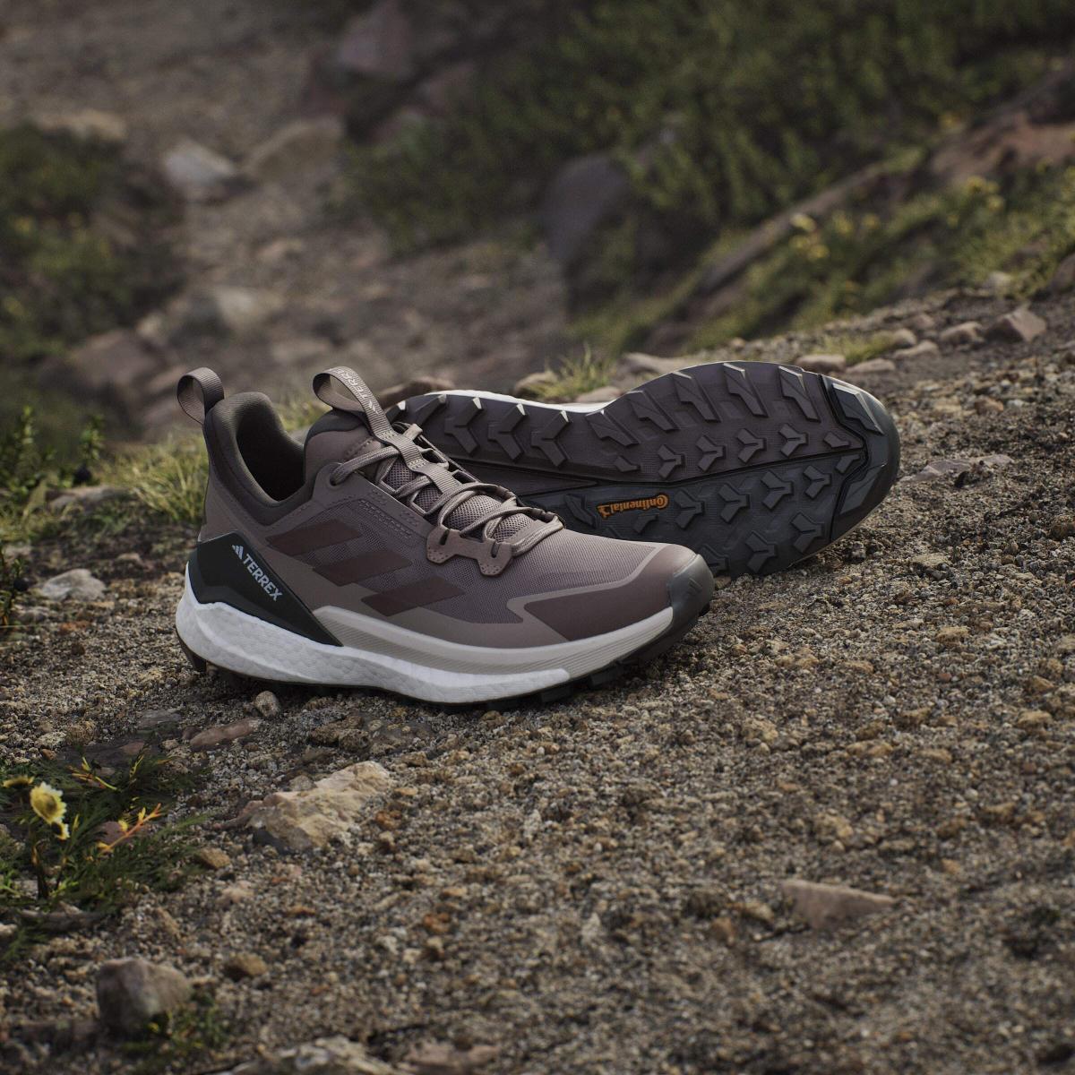 product/a/d/adidas_jq9906_21_footwear_photography_heromrktng_view_8-nw091625.jpg